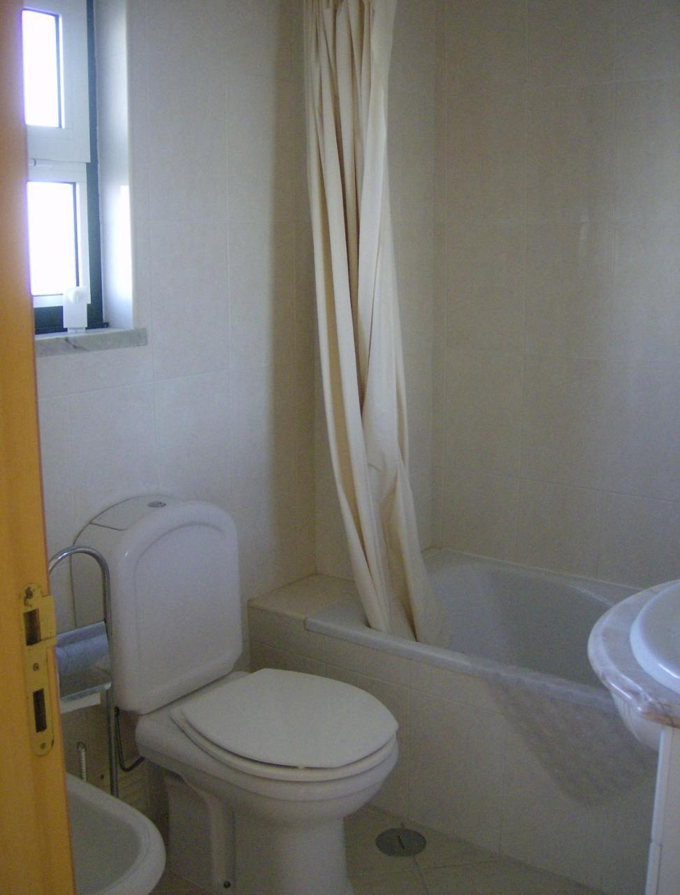 Apartamento Maria Alvor Esterno foto
