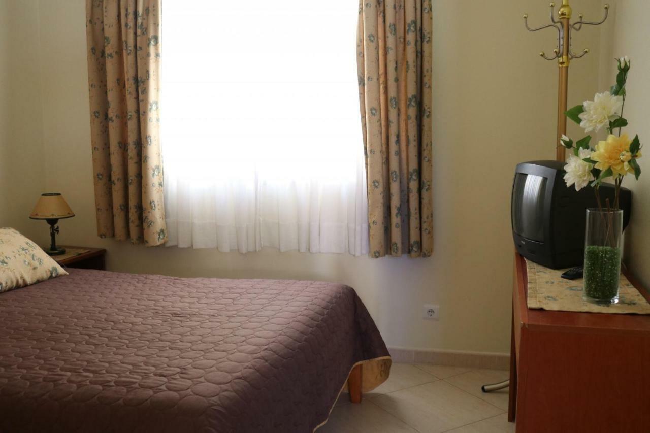 Apartamento Maria Alvor Esterno foto