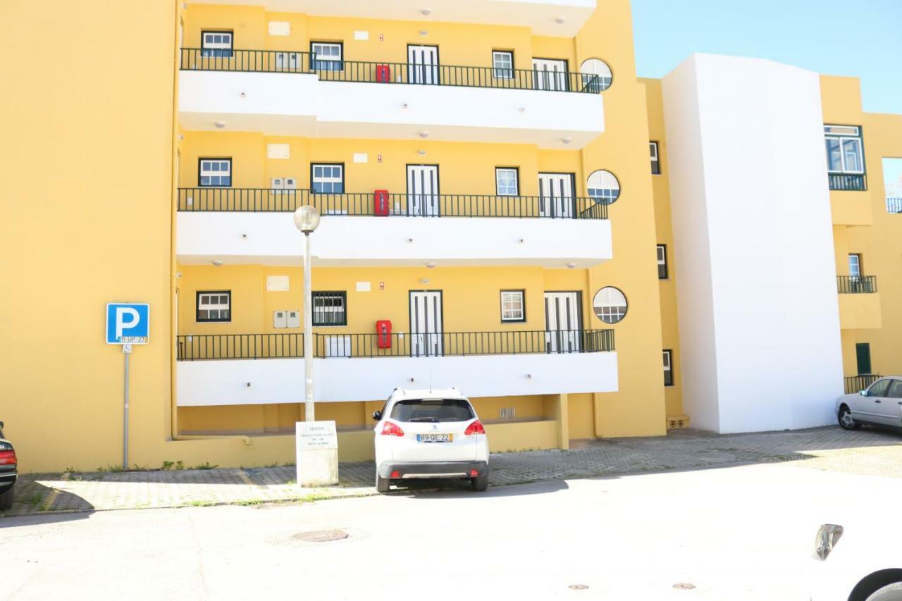 Apartamento Maria Alvor Esterno foto